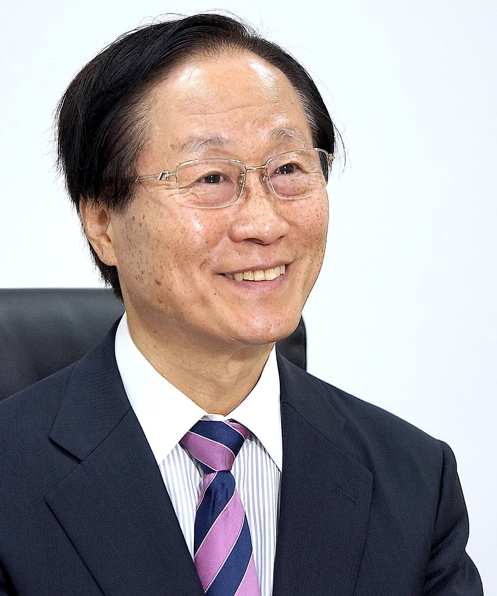 代表取締役社長 中井 純